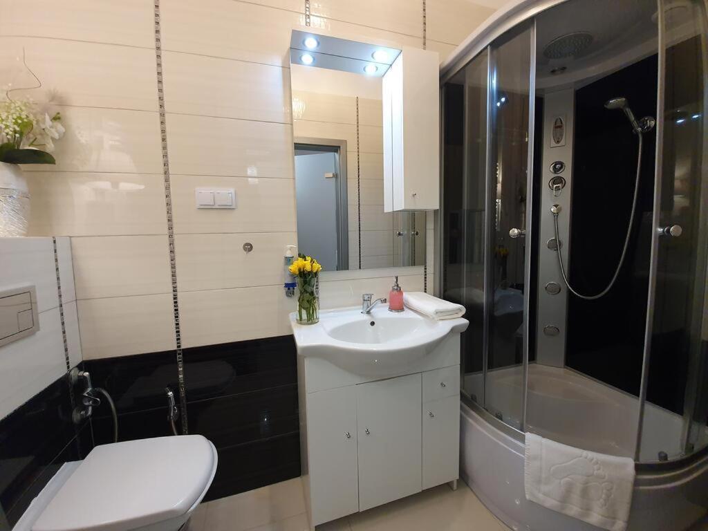 Dwie Sosny Apartamenty Przy Plazy - Sauna, Jacuzzi, Silownia, Bawialnia - 365Pam Ustronie Morskie Exterior foto